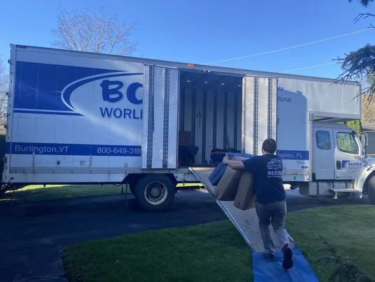 Booska World Wide Movers photo 1